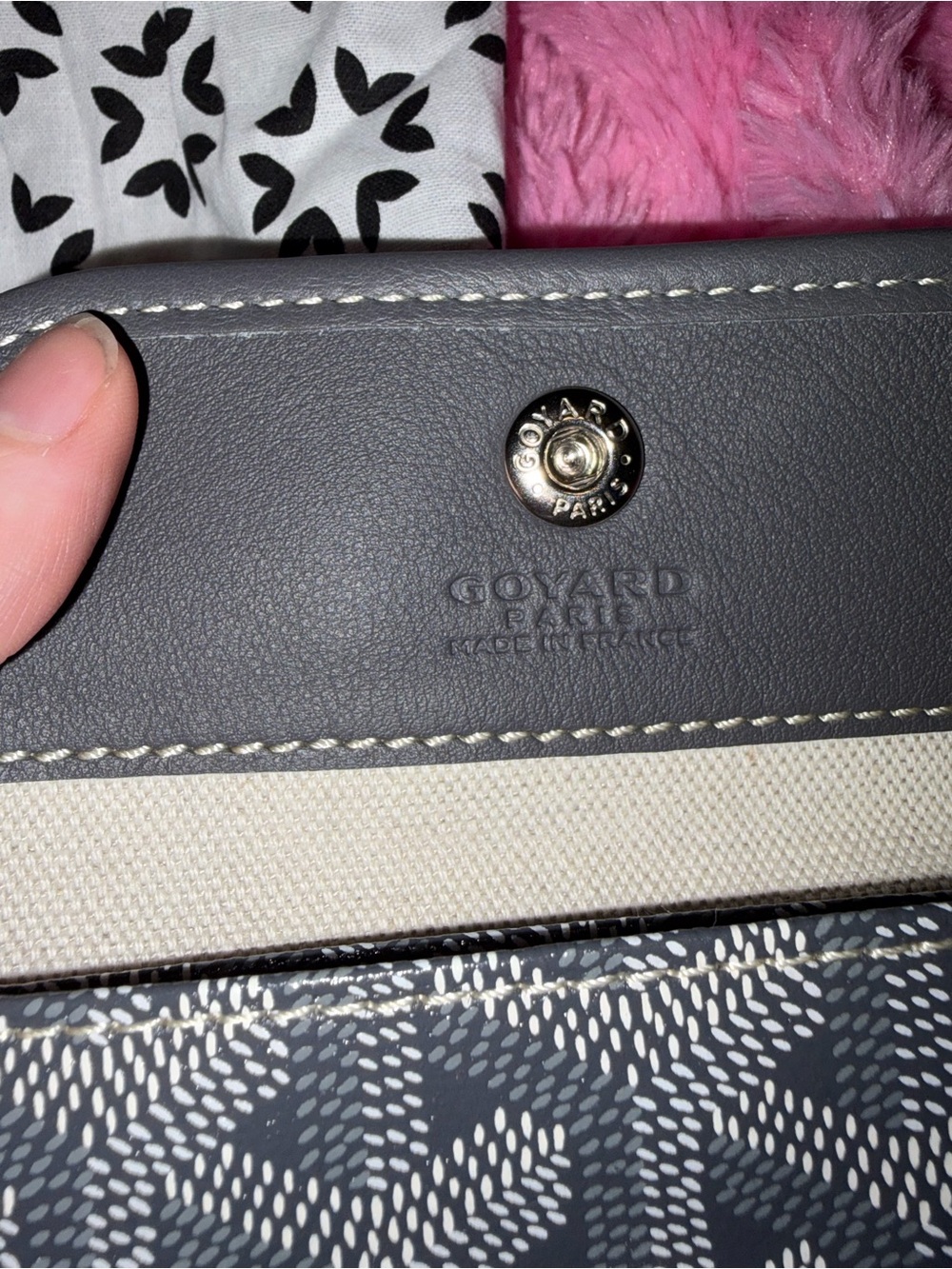 Goyard Gray Canvas Tote with Pink & Red Graphic Patch - Picture 10 of 12